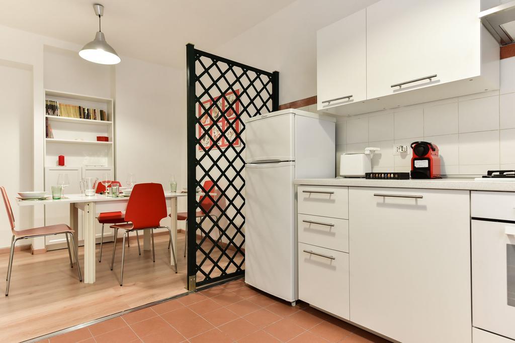 Red & White Vatican Apartment Roma Esterno foto