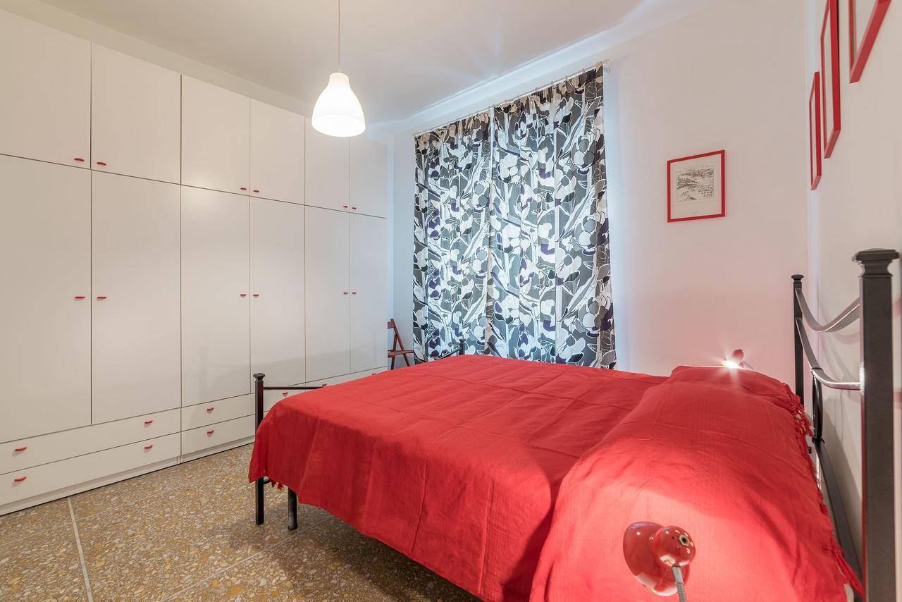 Red & White Vatican Apartment Roma Esterno foto